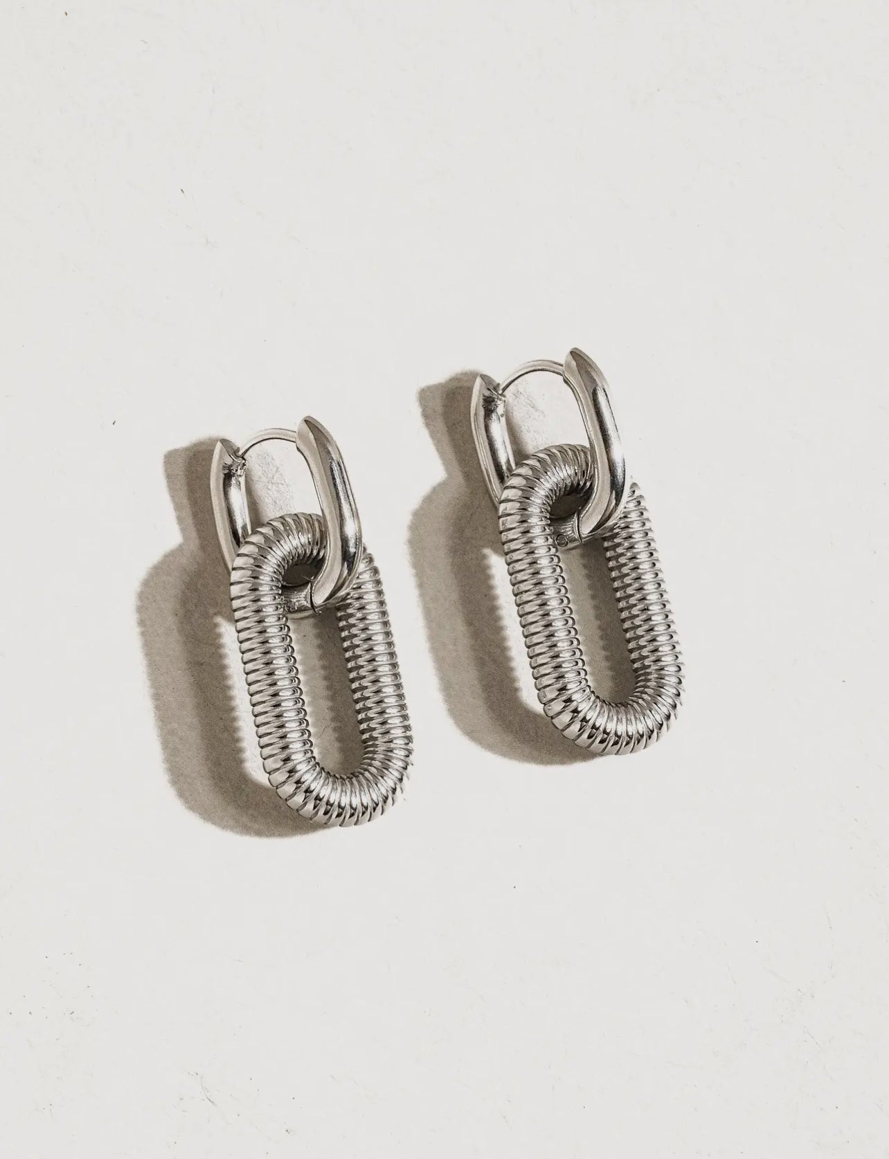 Tate Double-Chain Hoops