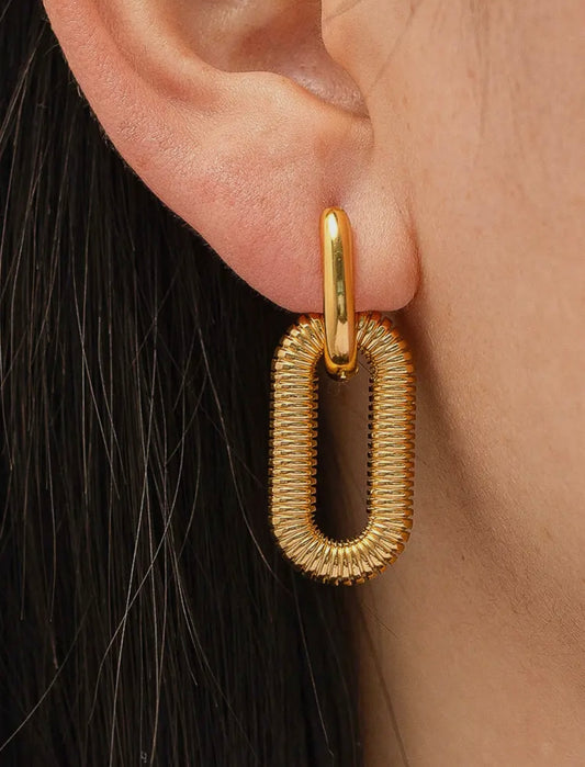 Tate Double-Chain Hoops